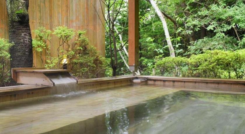 Atami Mori No Onsen Hotel Exteriör bild