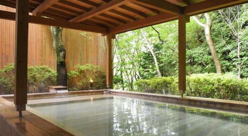 Atami Mori No Onsen Hotel Exteriör bild